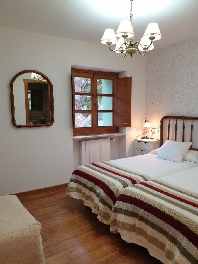 Casa Rural La Pumarada De Limes Cangas De Narcea Ngoại thất bức ảnh